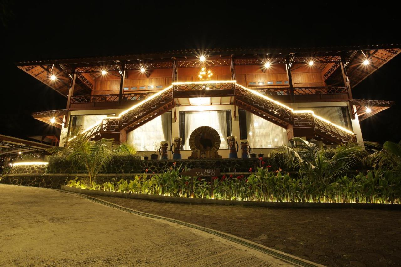 Kasuari Exotic Resort Magelang Extérieur photo