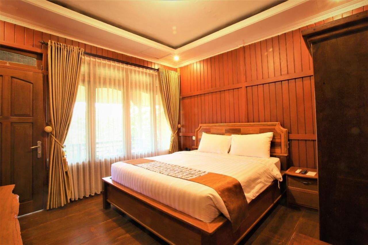 Kasuari Exotic Resort Magelang Extérieur photo